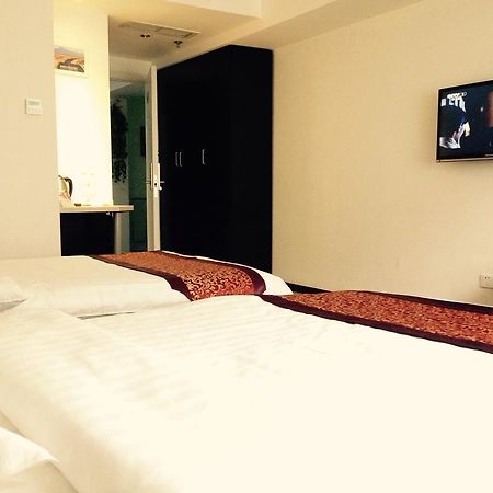 Super 8 Beijing Chaoyang Road Xinglong Hotel Exterior photo
