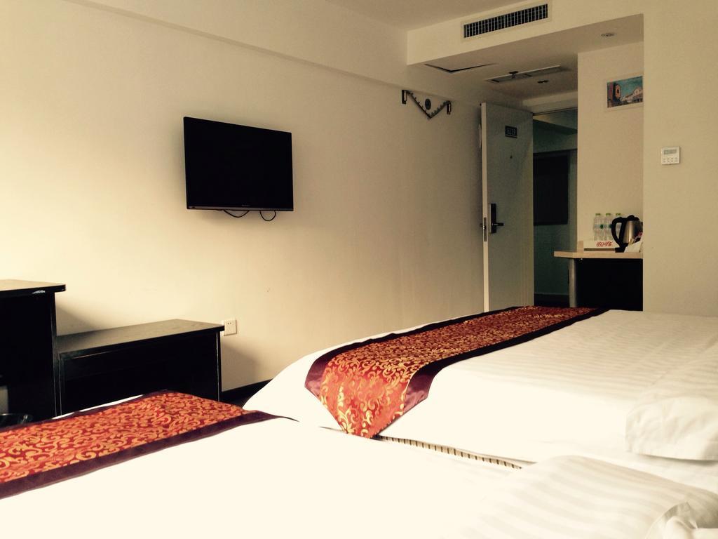 Super 8 Beijing Chaoyang Road Xinglong Hotel Room photo